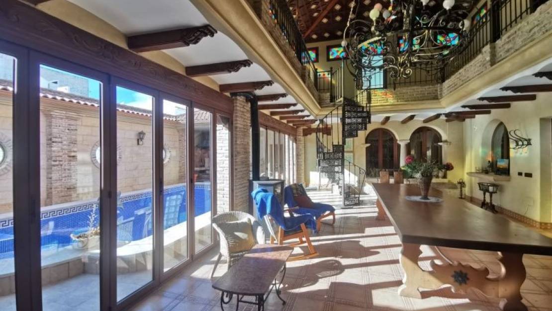 Sale - Villa - Orihuela - Orihuela Centro