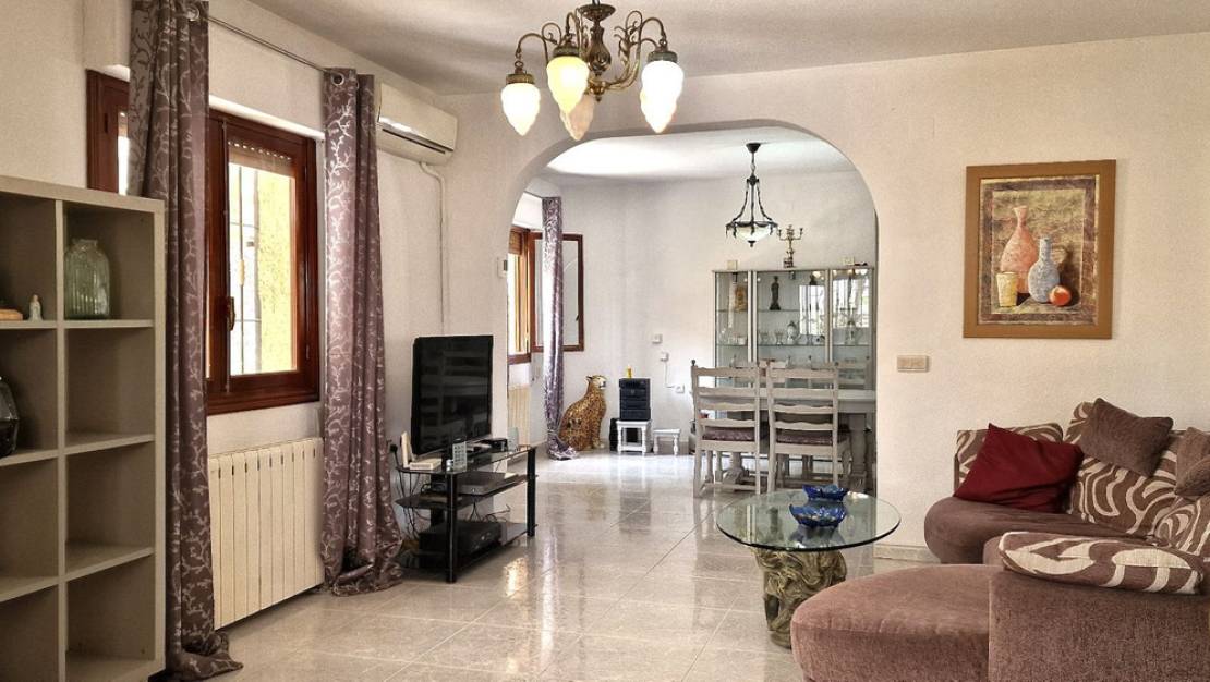 Sale - Villa - Orihuela - Orihuela Centro