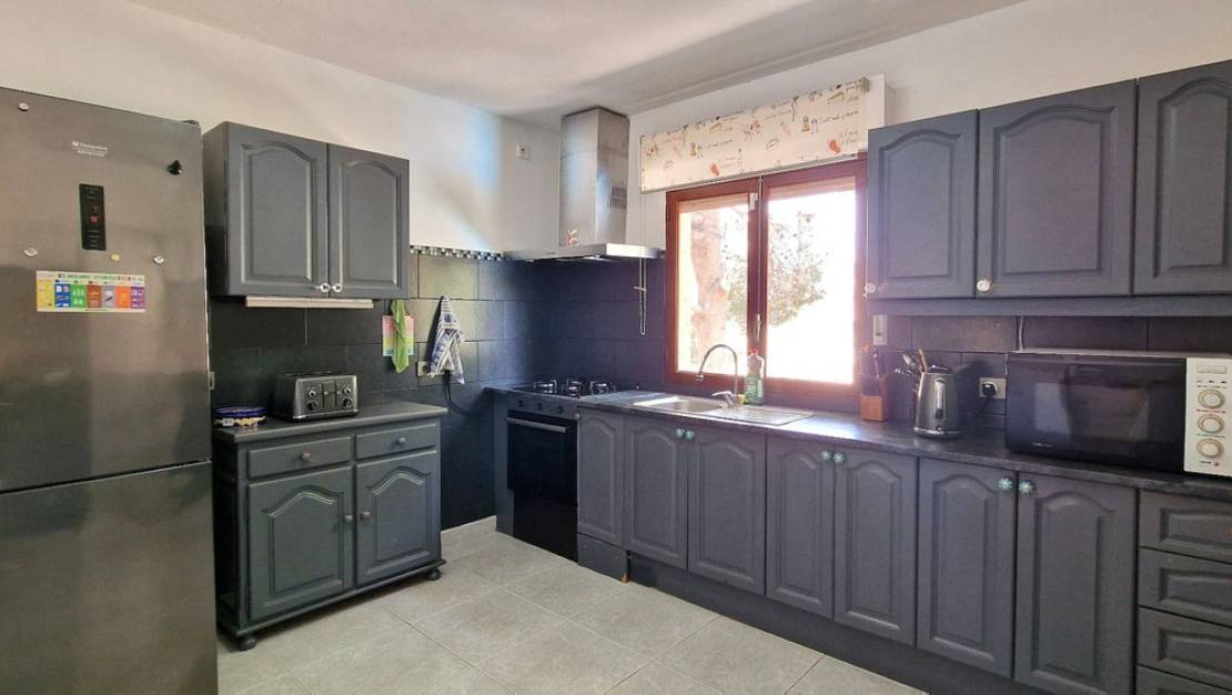 Sale - Villa - Orihuela - Orihuela Centro