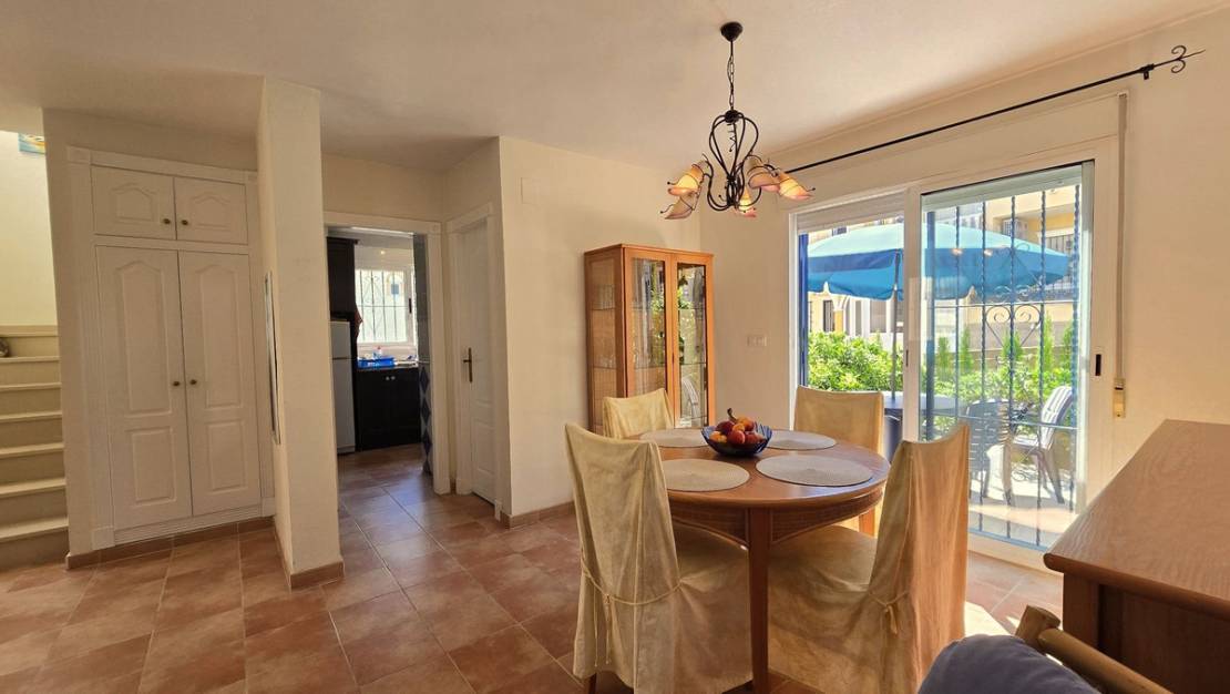 Sale - Villa - Orihuela - Orihuela Centro