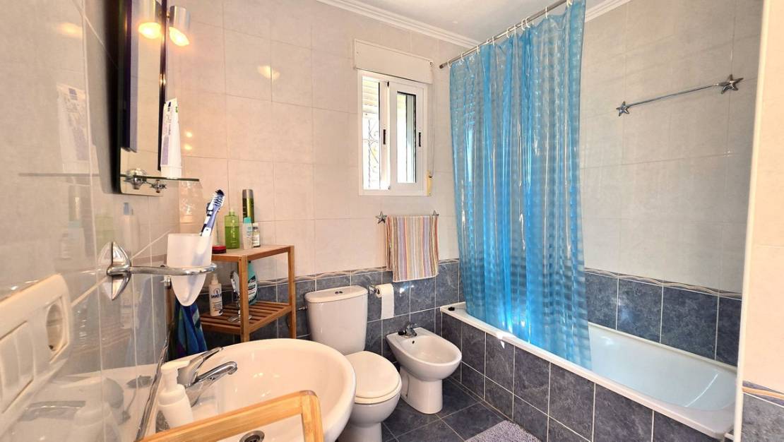 Sale - Villa - Orihuela - Orihuela Centro