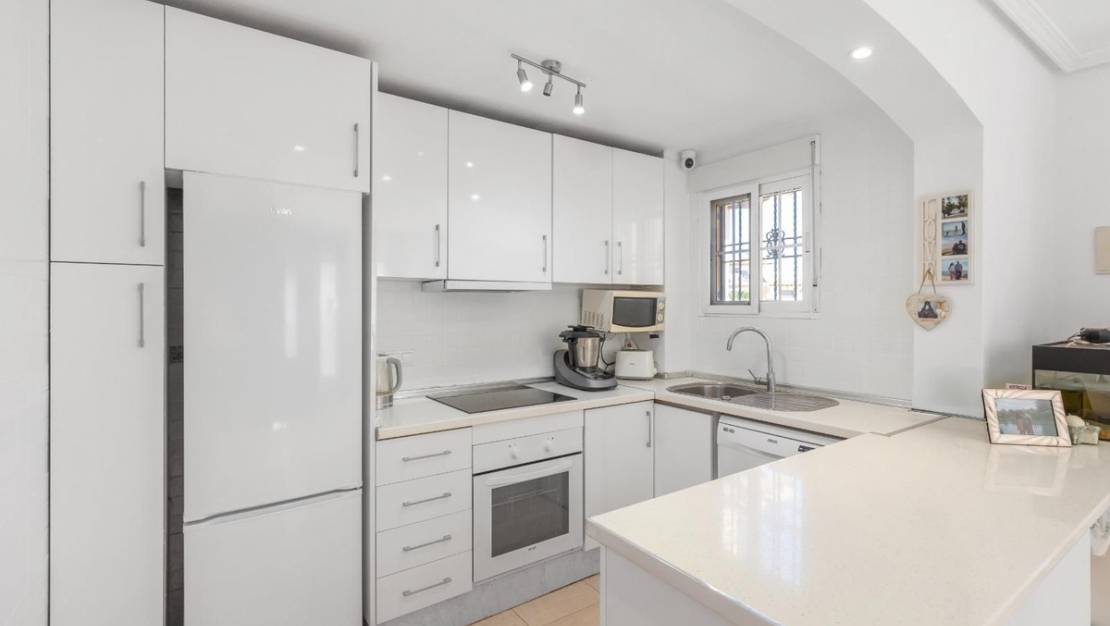 Sale - Villa - Orihuela - Orihuela Centro