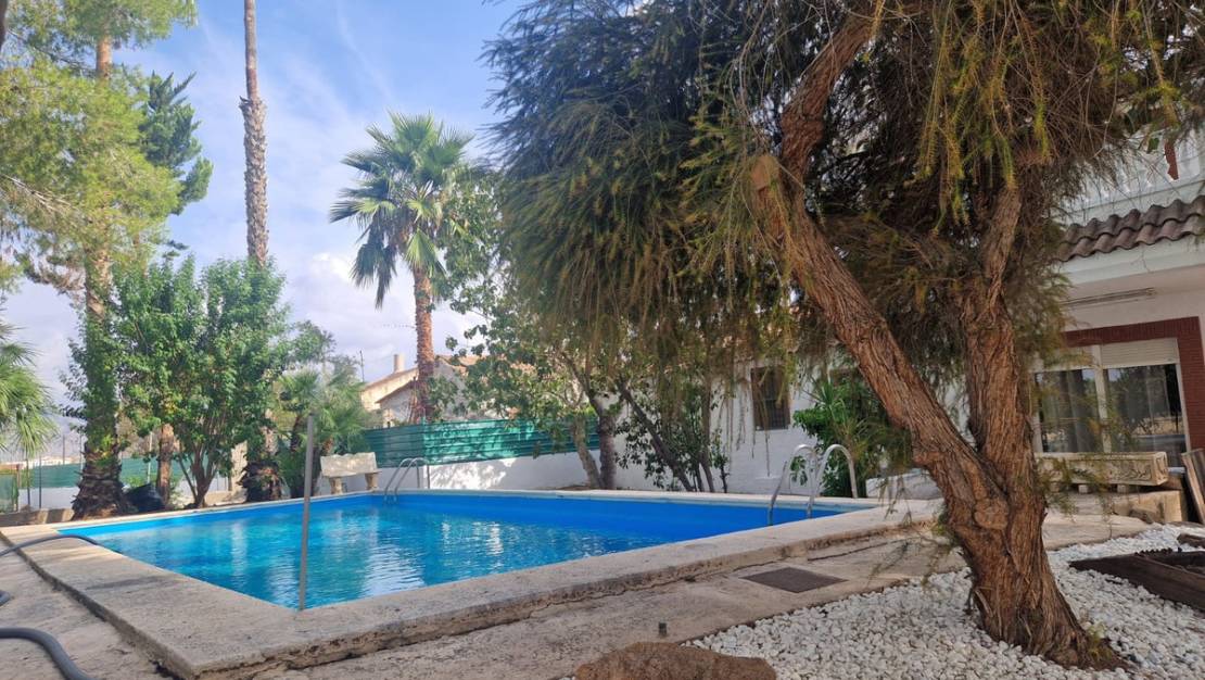 Sale - Villa - Orihuela - Orihuela Centro