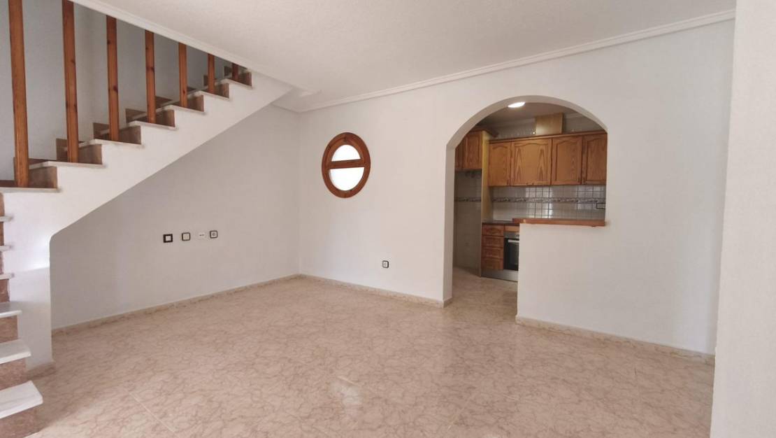 Sale - Villa - Orihuela - Orihuela Centro