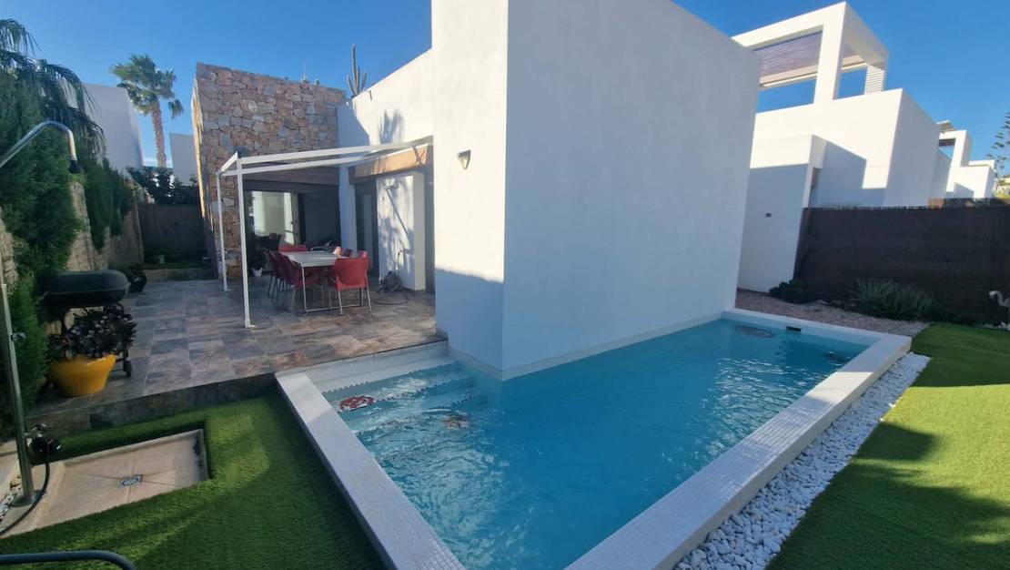Sale - Villa - Orihuela - Orihuela Centro