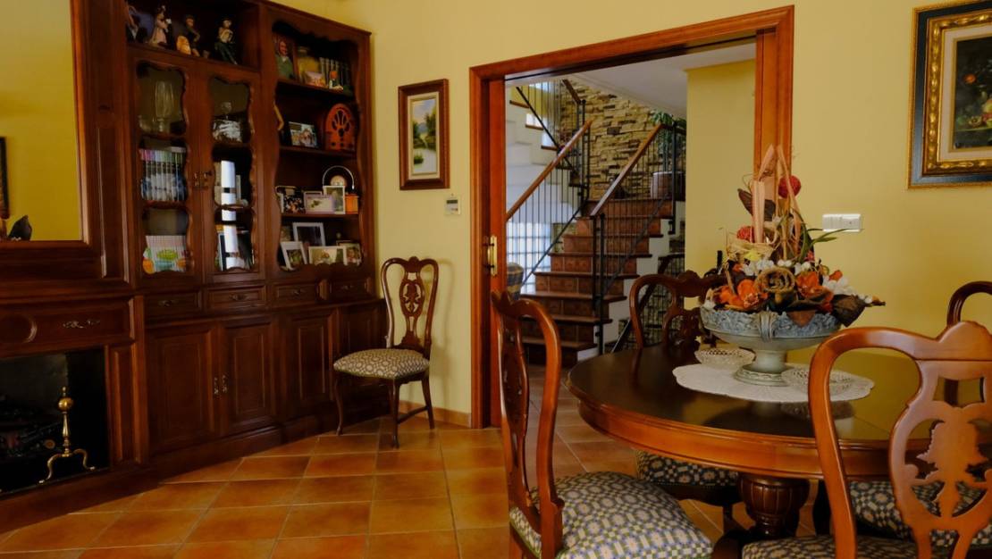 Sale - Villa - Orihuela - Orihuela Centro