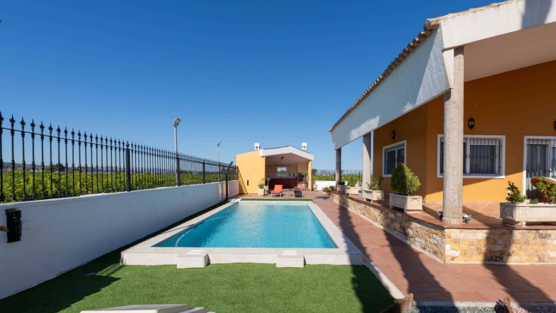 Sale - Villa - Orihuela - Orihuela Centro