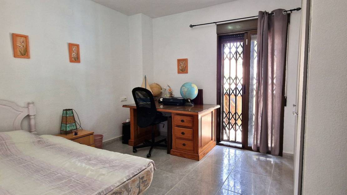 Sale - Villa - Orihuela - Orihuela Centro