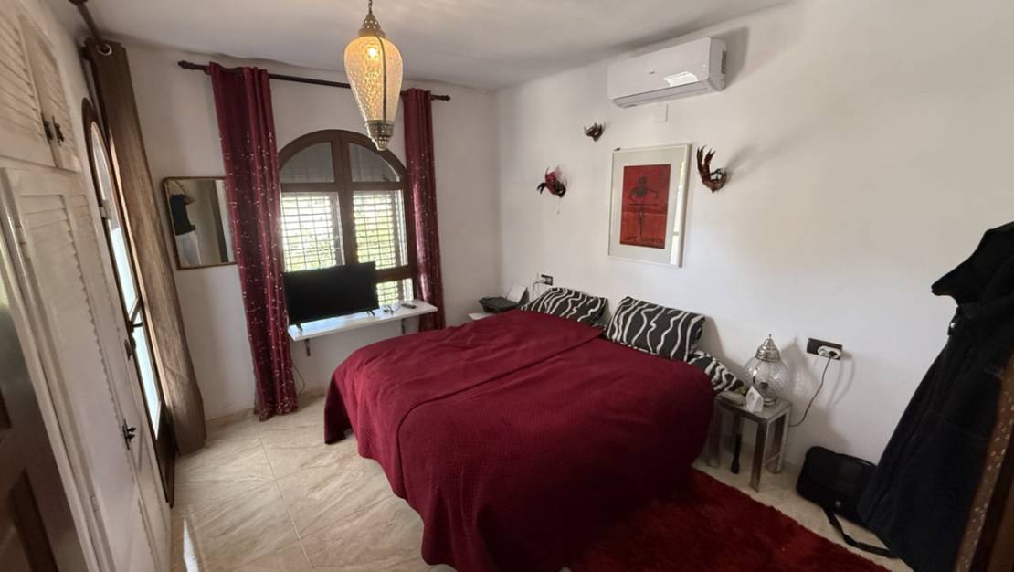 Sale - Villa - Orihuela - Orihuela Centro
