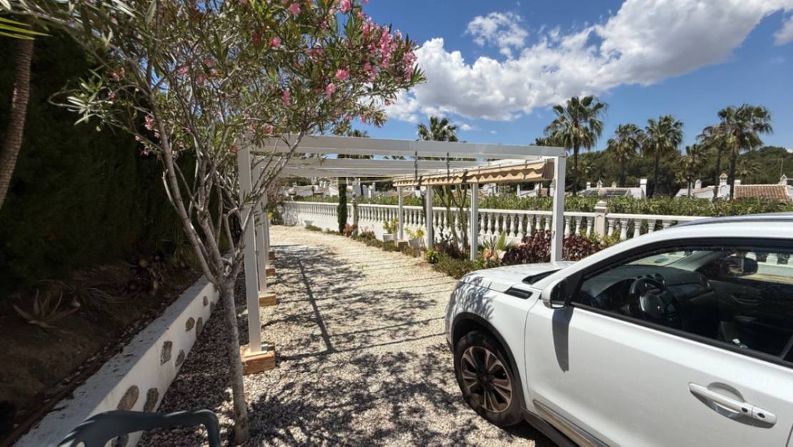 Sale - Villa - Orihuela - Orihuela Centro