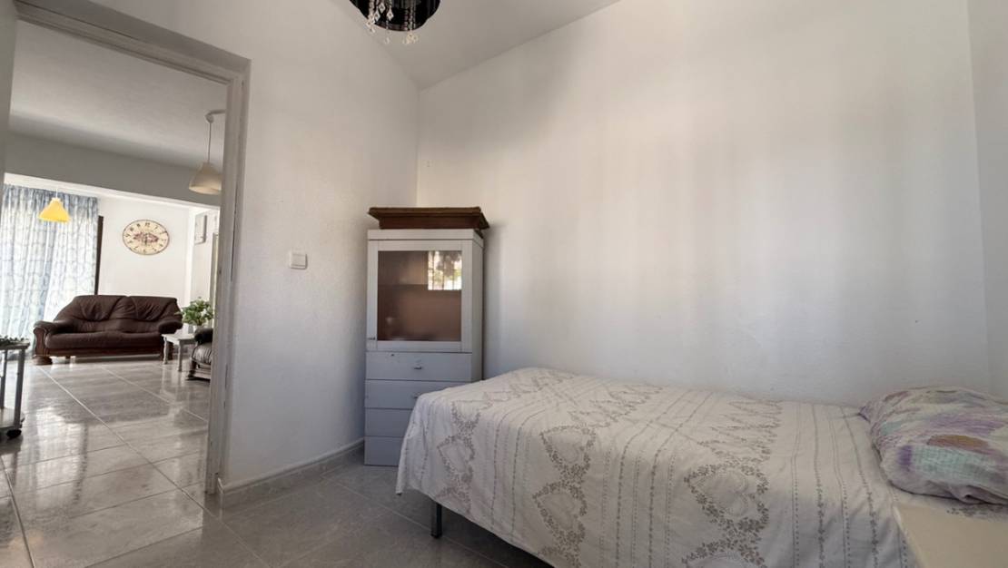 Sale - Villa - Orihuela - Orihuela Centro