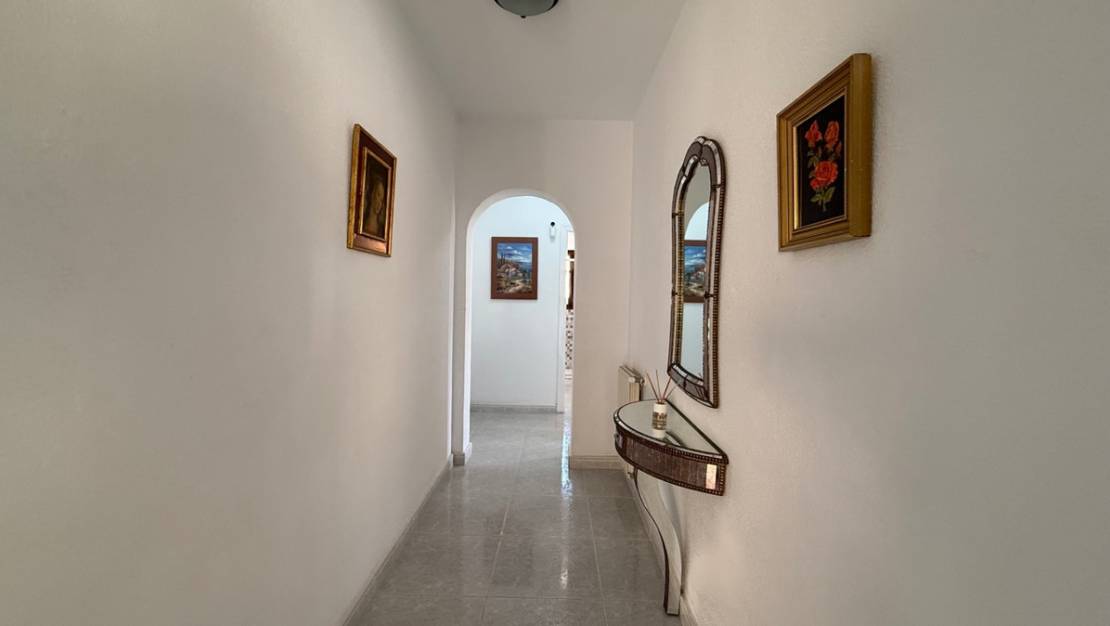Sale - Villa - Orihuela - Orihuela Centro
