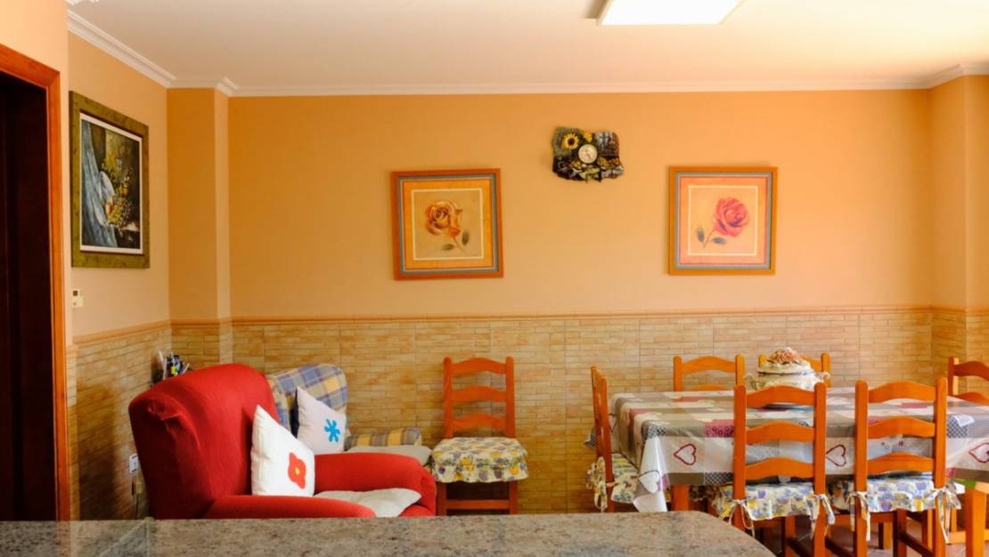 Sale - Villa - Orihuela - Orihuela Centro