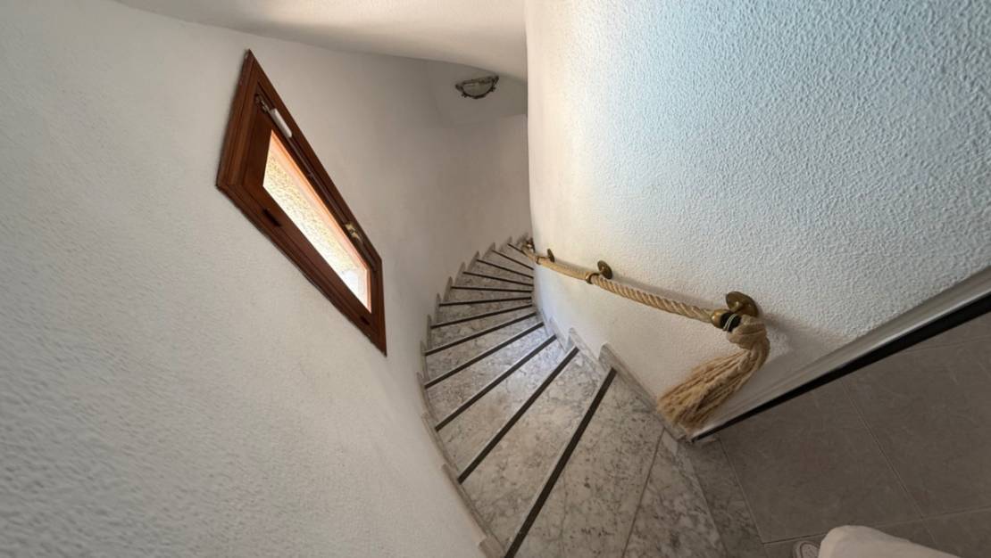 Sale - Villa - Orihuela - Orihuela Centro