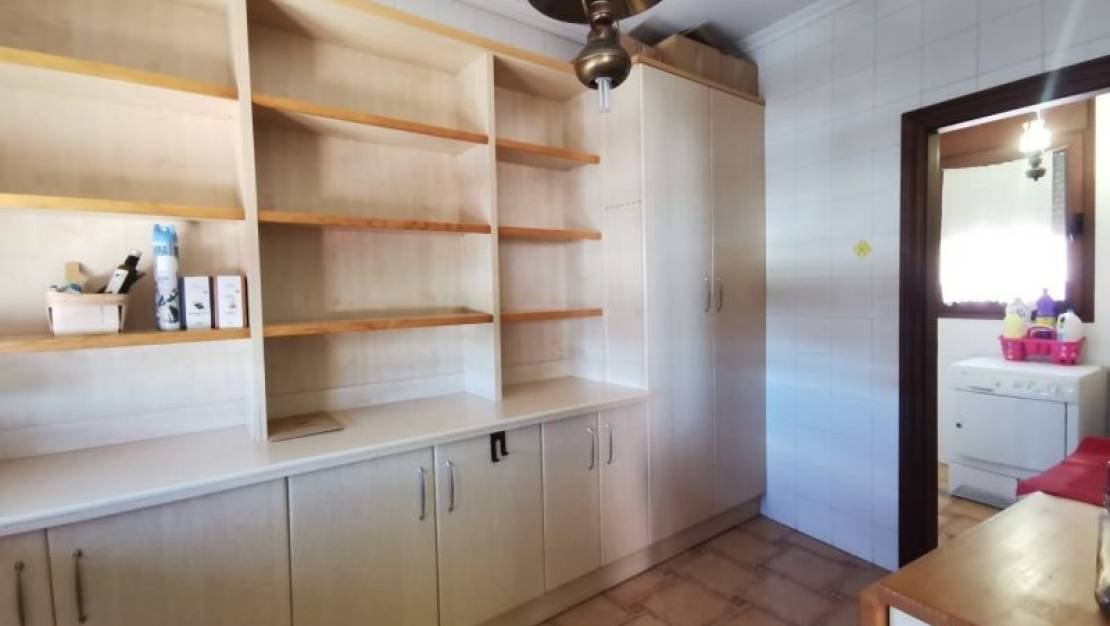 Sale - Villa - Orihuela - Orihuela Centro