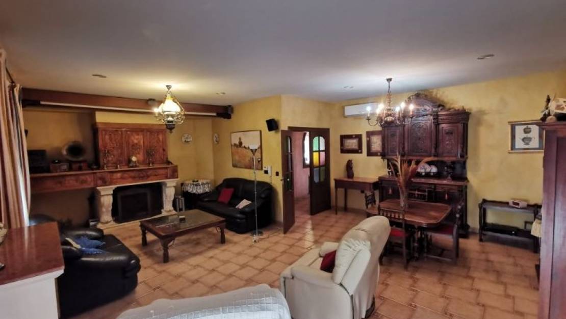 Sale - Villa - Orihuela - Orihuela Centro