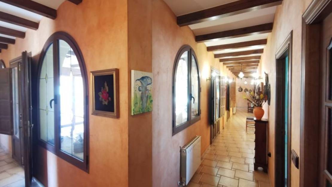 Sale - Villa - Orihuela - Orihuela Centro