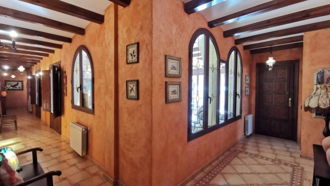 Sale - Villa - Orihuela - Orihuela Centro