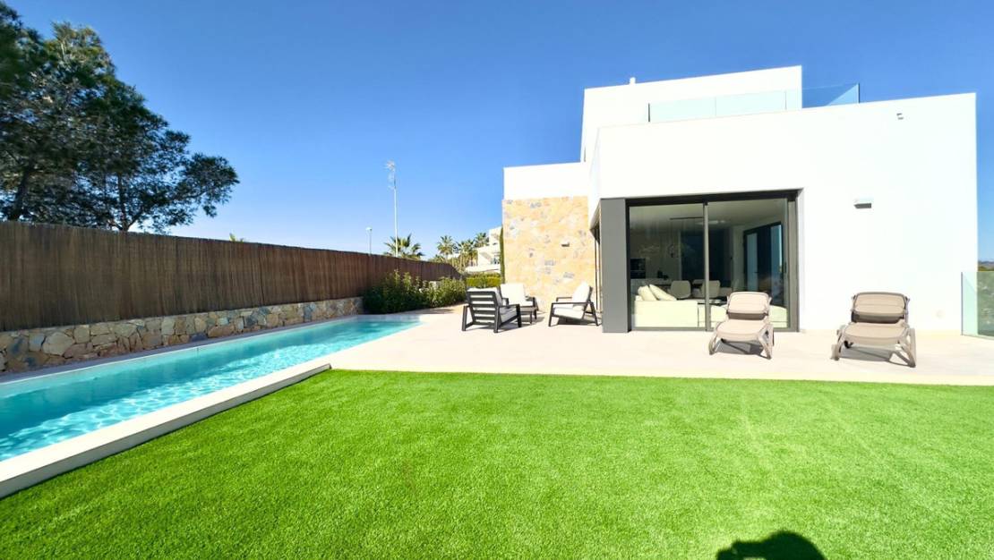 Sale - Villa - Orihuela - Orihuela Centro