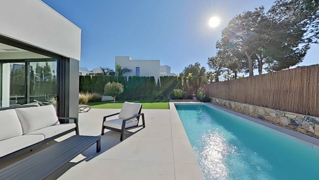 Sale - Villa - Orihuela - Orihuela Centro