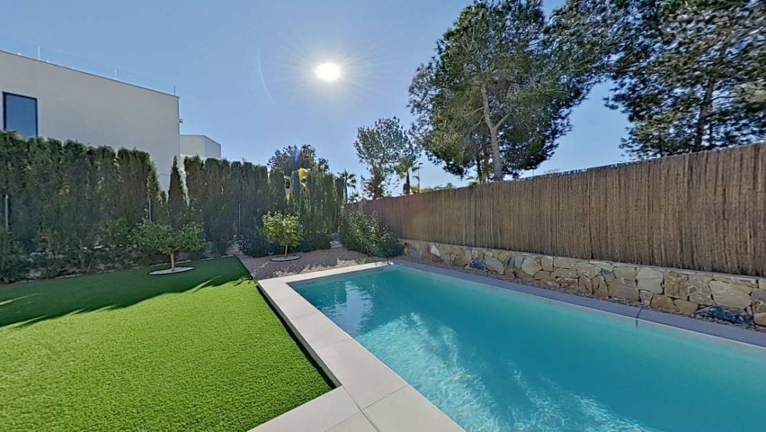 Sale - Villa - Orihuela - Orihuela Centro