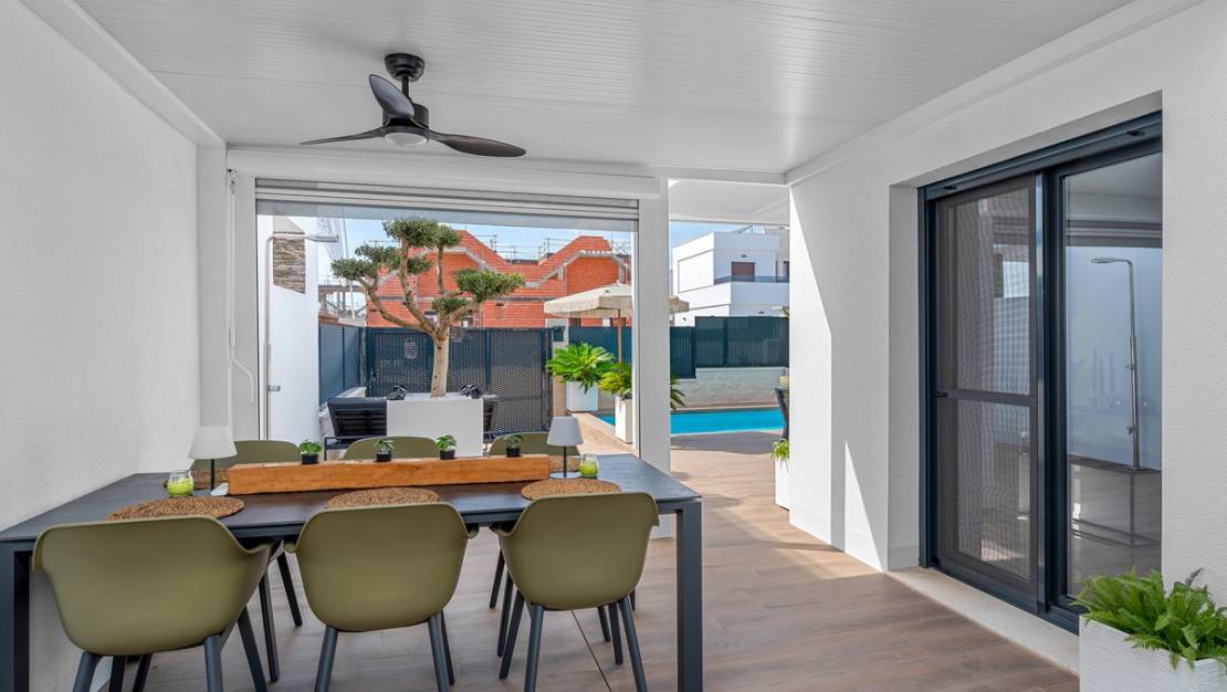 Sale - Villa - Orihuela - Orihuela Centro