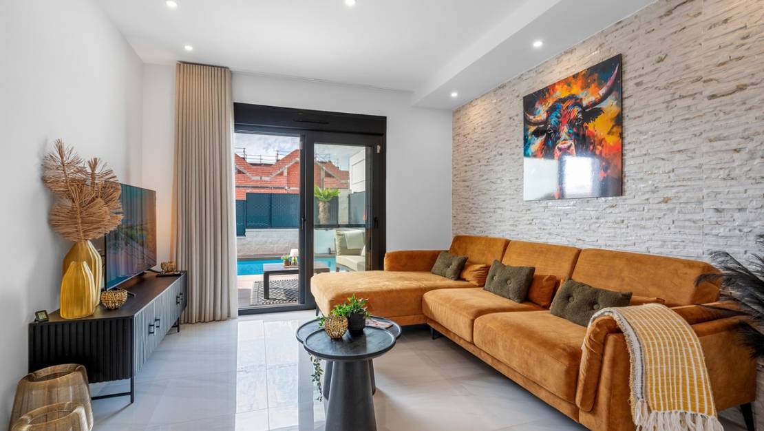 Sale - Villa - Orihuela - Orihuela Centro