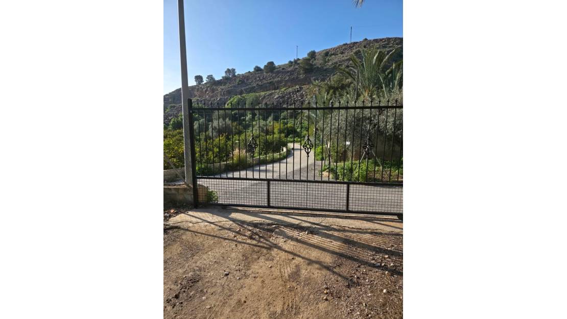 Sale - Villa - Orihuela - Orihuela Centro