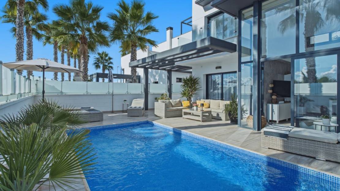 Sale - Villa - Orihuela - Orihuela Centro