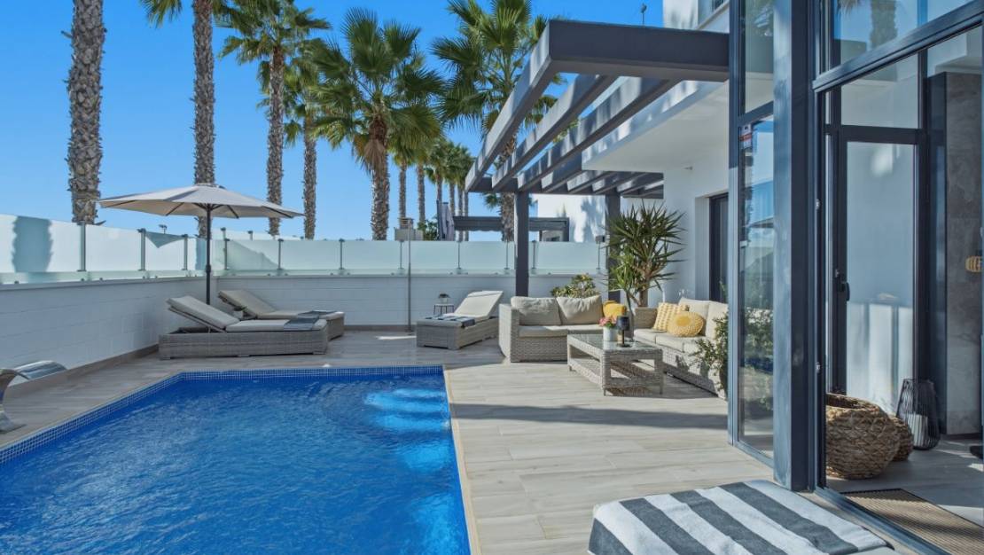 Sale - Villa - Orihuela - Orihuela Centro