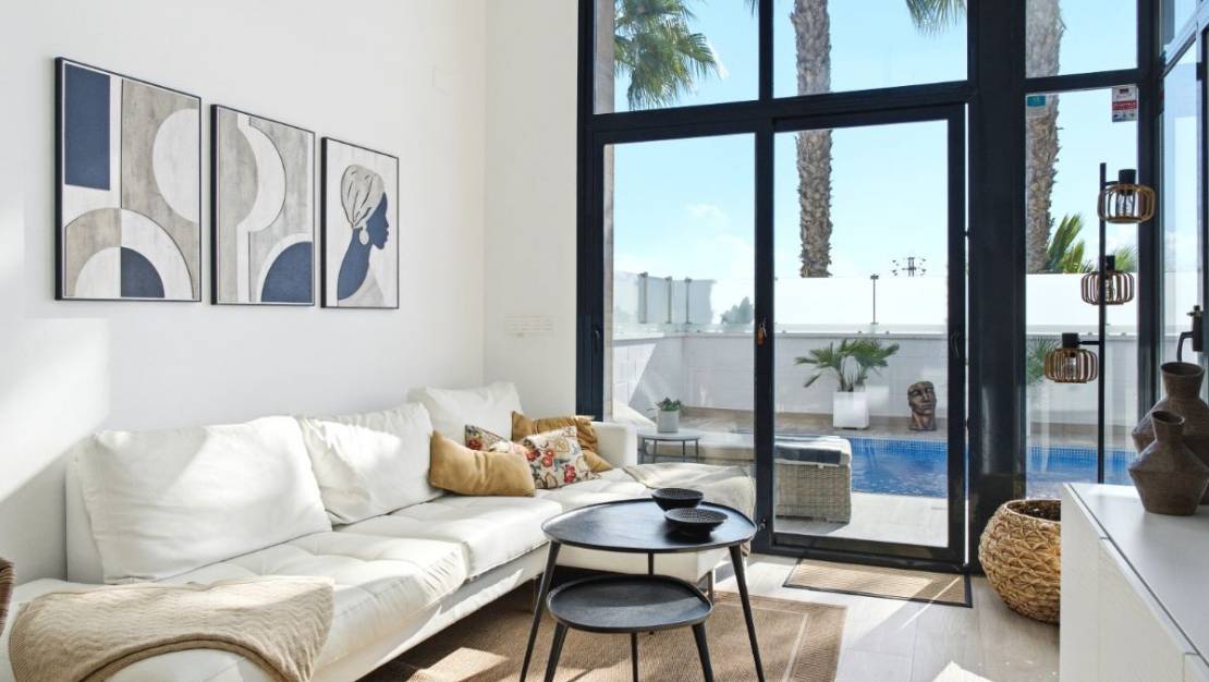 Sale - Villa - Orihuela - Orihuela Centro