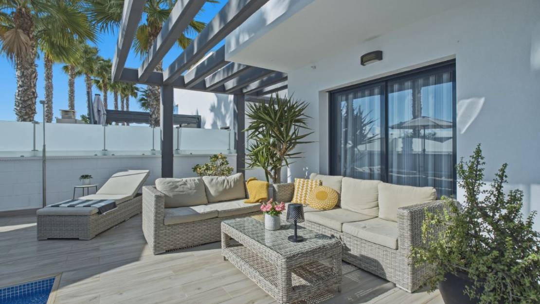 Sale - Villa - Orihuela - Orihuela Centro