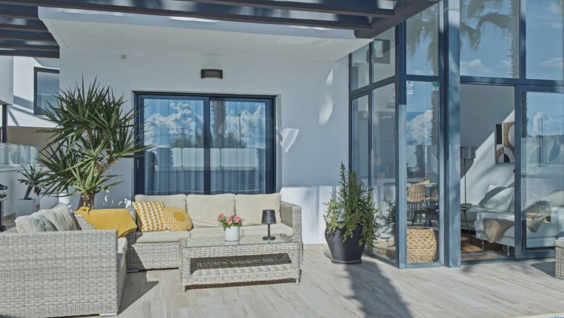 Sale - Villa - Orihuela - Orihuela Centro