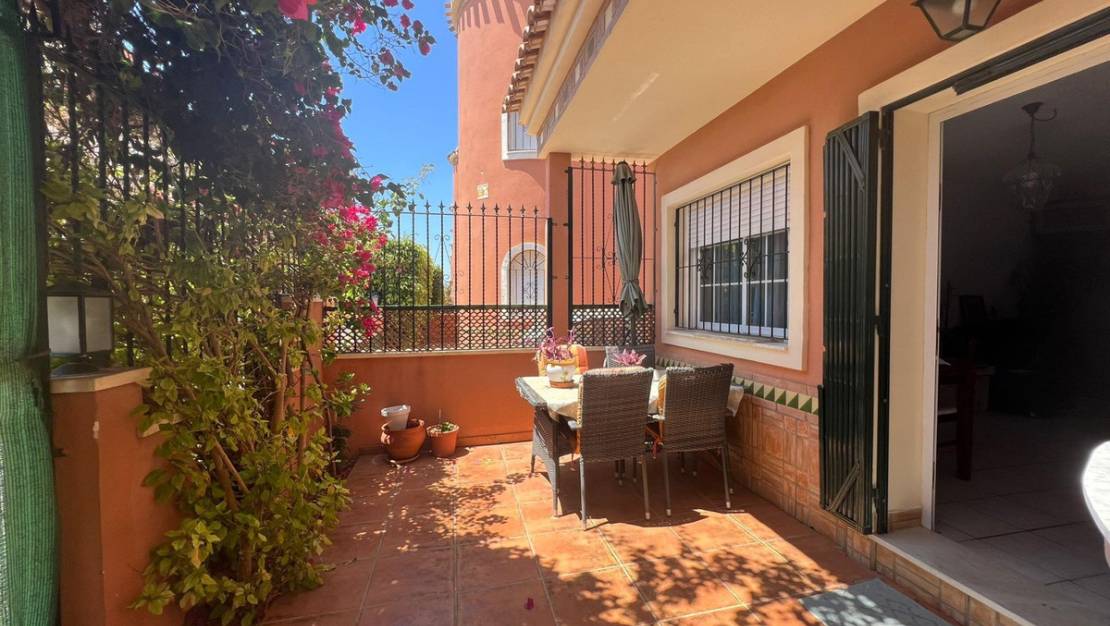 Sale - Villa - Orihuela - Orihuela Costa