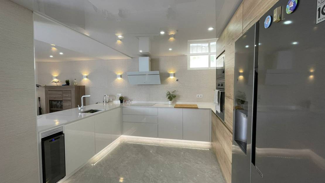 Sale - Villa - Orihuela - Orihuela Costa