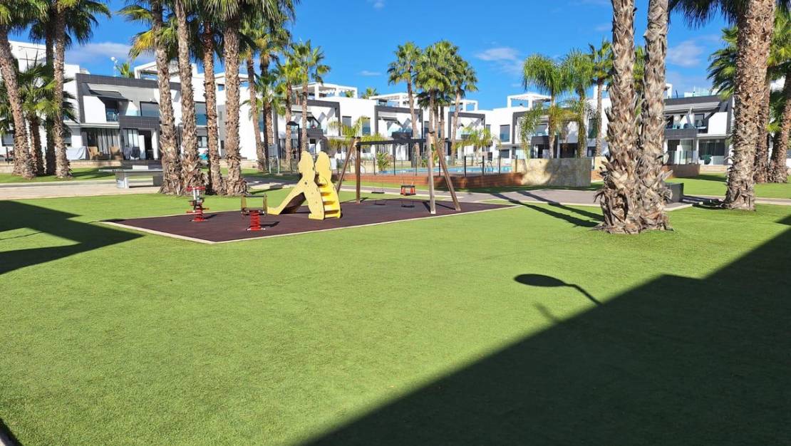 Sale - Villa - Orihuela - Orihuela Costa