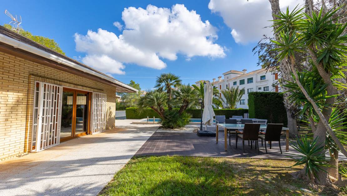 Sale - Villa - Orihuela - Orihuela Costa