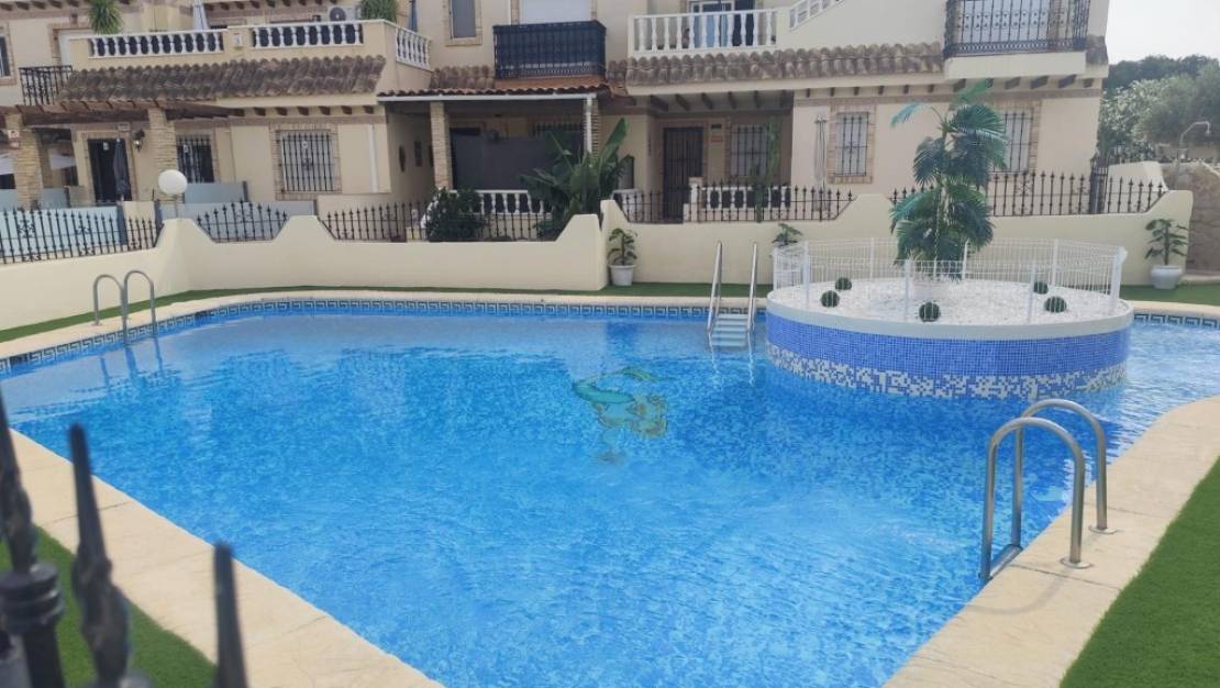 Sale - Villa - Orihuela - Orihuela Costa