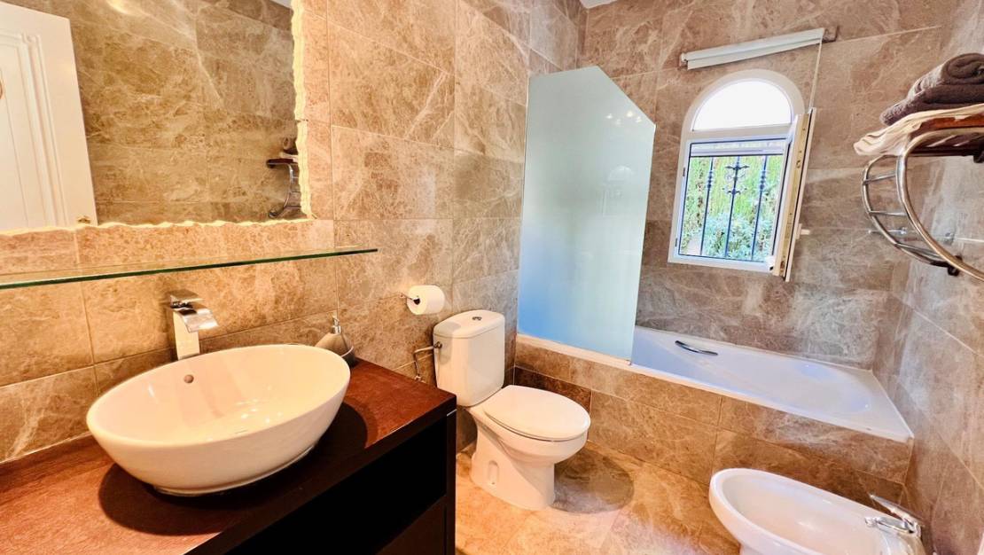 Sale - Villa - Orihuela - Orihuela Costa