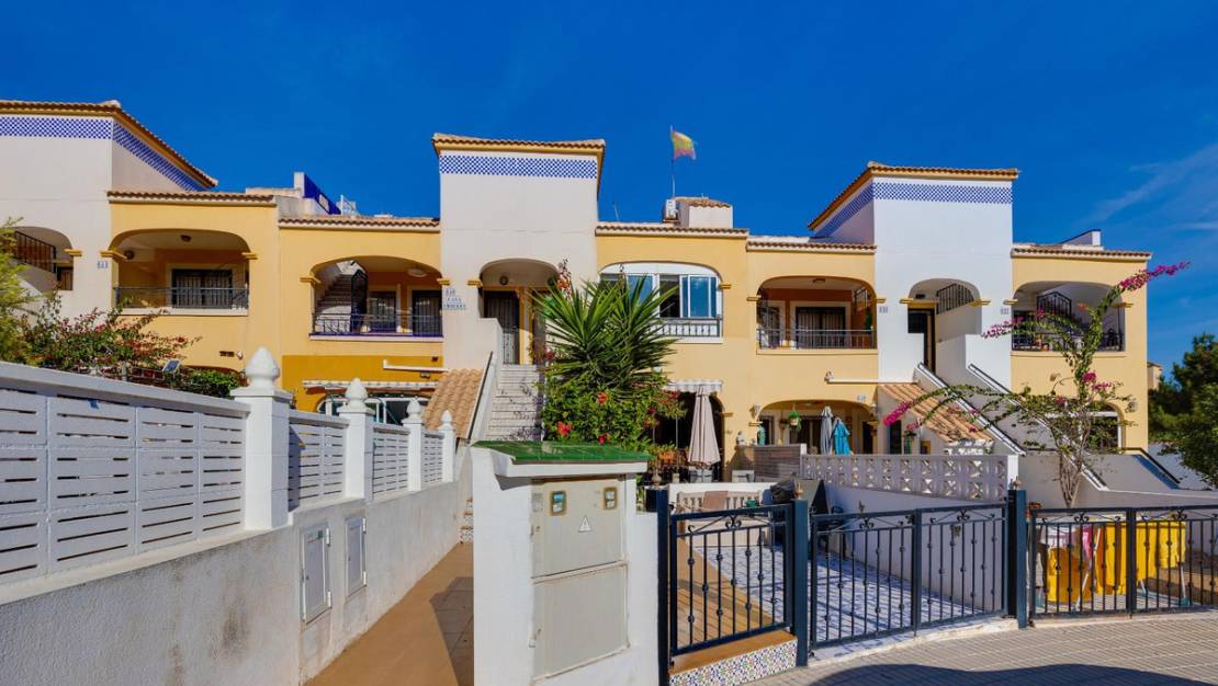 Sale - Villa - Orihuela - Orihuela Costa