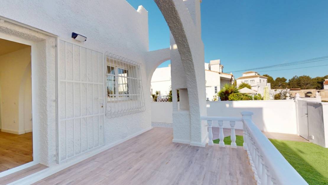 Sale - Villa - Orihuela - Orihuela Costa