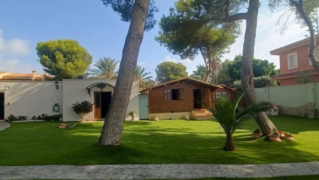 Sale - Villa - Orihuela - Orihuela Costa