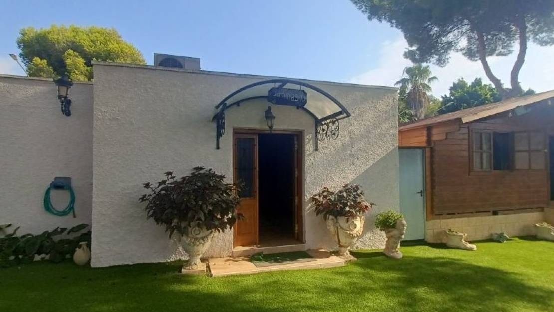 Sale - Villa - Orihuela - Orihuela Costa