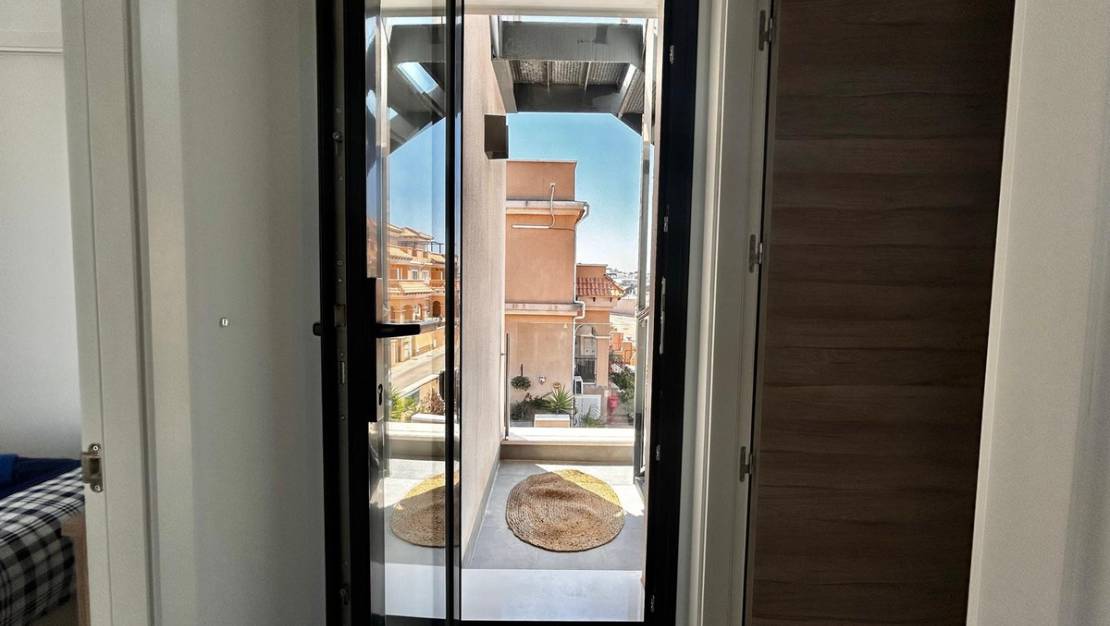 Sale - Villa - Orihuela - Orihuela Costa