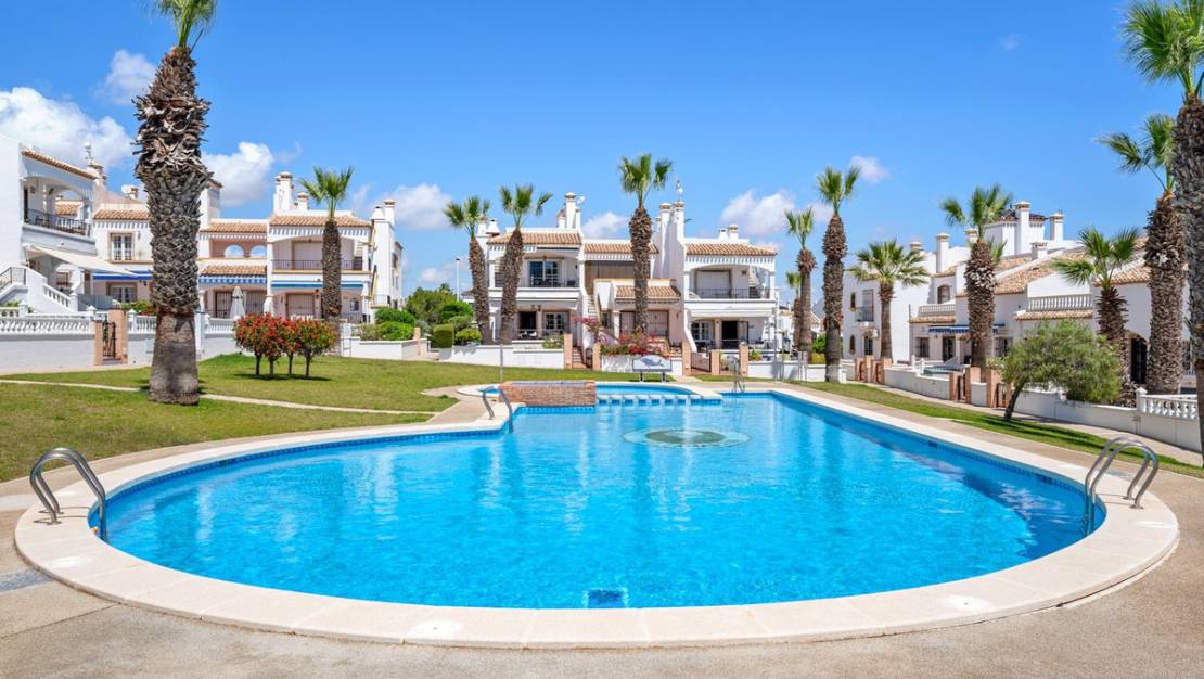 Sale - Villa - Orihuela - Orihuela Costa