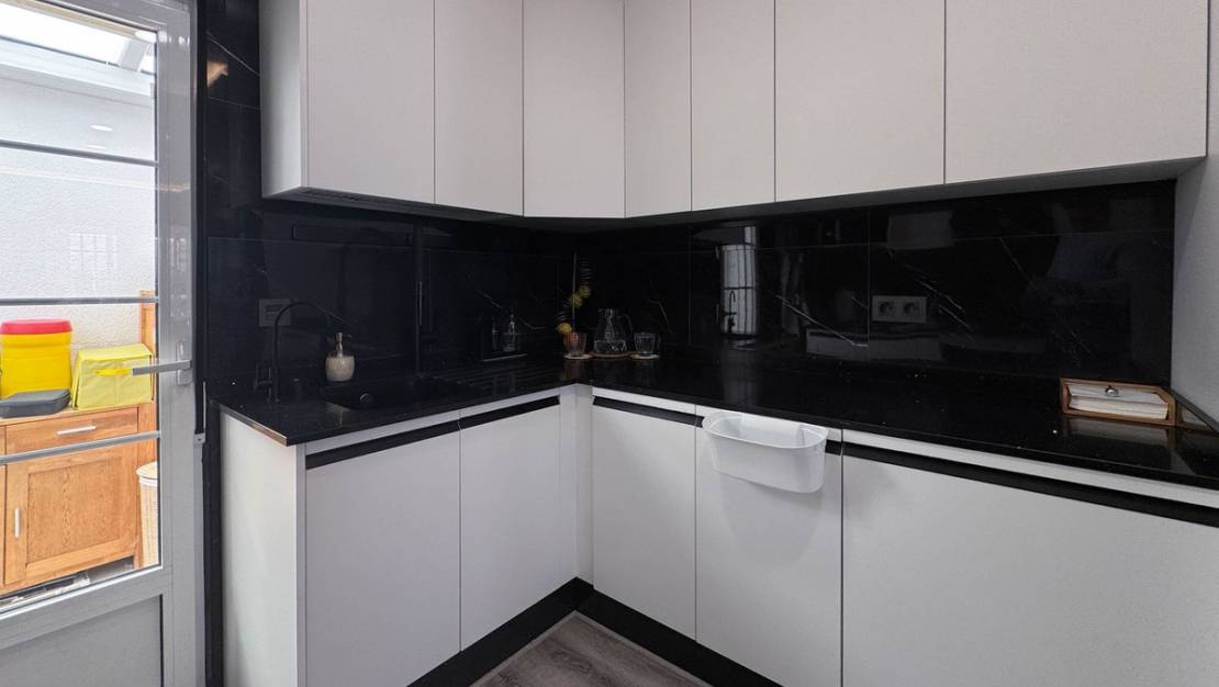 Sale - Villa - Orihuela - Orihuela Costa