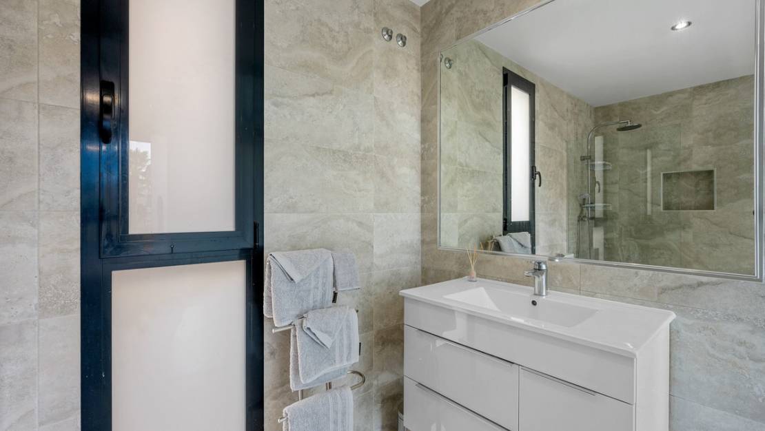 Sale - Villa - Orihuela - Orihuela Costa