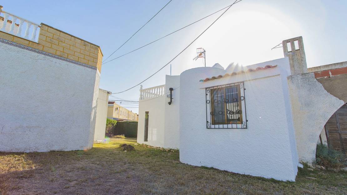 Sale - Villa - Orihuela - Orihuela Costa