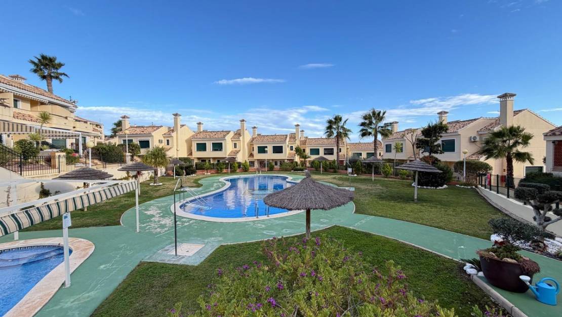 Sale - Villa - Orihuela - Orihuela Costa