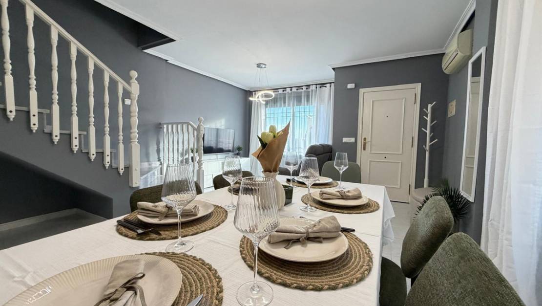 Sale - Villa - Orihuela - Orihuela Costa